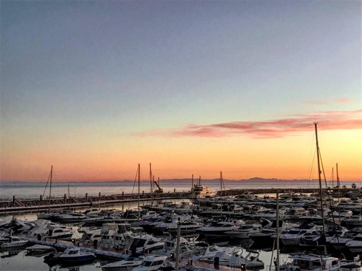 Appartement 218 Puerto Banus Marbella Front Line 270 Meters Extérieur photo